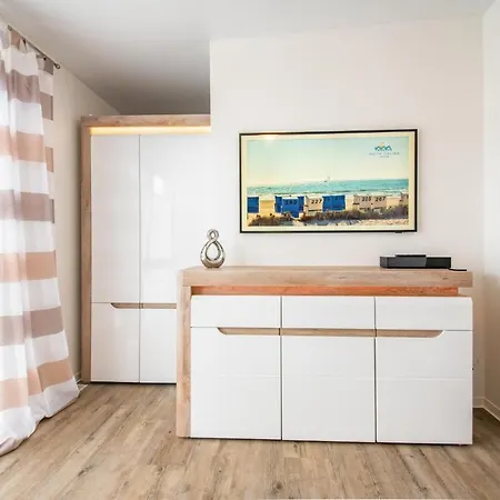 Baltic Village-damp Holiday home
